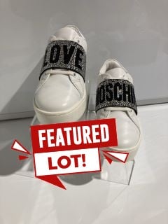 1 X PAIR OF LOVE MOSCHINO TRAINERS BLACK, WHITE AND RED SIZE 3 RRP £120