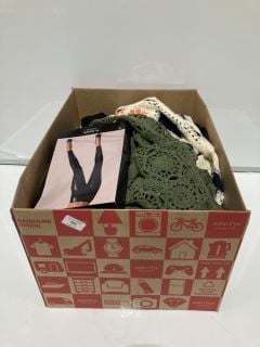 BOX OF WOMEN'S CLOTHES TO INCLUDE PU SEAMED LEGGINGS SIZE M, GEORGIA EMBROIDERED SWEAT DRESS UK SIZE 10