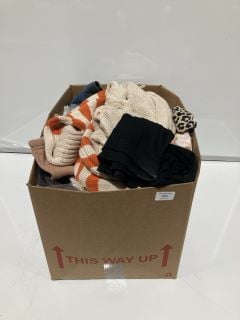 BOX OF WOMEN'S CLOTHES AND ACCESSORIES INCLUDING TAN LEATHER FRENCH CONNECTION HANDBAG AND CHAMPION JOGGING BOTTOMS