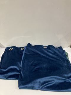 BOX OF ITEMS TO INCLUDE BLUE AND GREEN CURTAIN