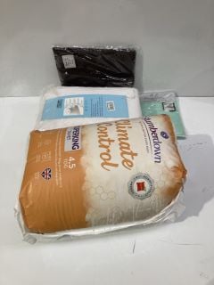 BOX OF ITEMS TO INCLUDE LUXURY QUILTED MATTRESS PROTECTOR