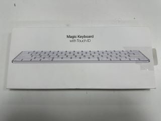 APPLE MAGIC TOUCH ID KEYBOARD: MODEL NO A2449 (WITH BOX) [JPTM126578]