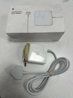 2X APPLE MAGSAFE 2 POWER ADAPTERS: MODEL NO A1435 & A1436 (1X 60W & 1X 45W) [JPTM126529]