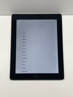 APPLE IPAD (4TH GENERATION) 16 GB TABLET WITH WIFI IN SILVER: MODEL NO A1458 (WITH CASE) [JPTM126573]