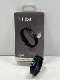 FITBIT LUXE HEALTH & FITNESS TRACKER IN BLACK: MODEL NO FB422 (WITH BOX & CHARGING CABLE) [JPTM126646]