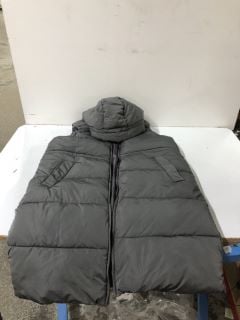 2 X VERY GREY LONG PUFFER COAT - SIZE UNKNOWN