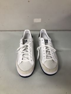 ADIDAS ROD LAVER WHITE SHOES - SIZE 10