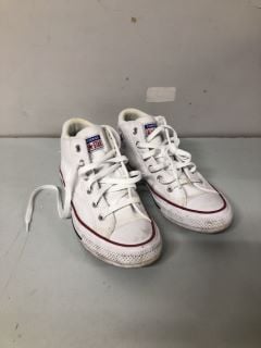 CONVERSE CTAS MALDEN STREET MID WHITE/RED/BLUE SHOES - SIZE 78