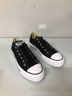 CONVERSE CTAS LIFT OX BLACK/WHITE SHOES - SIZE 7