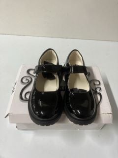 MISS LK BLACK PATENT SHOES - SIZE: 2