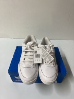 ADIDAS COURT SUPER TRAINERS - WHITE - SIZE: 6