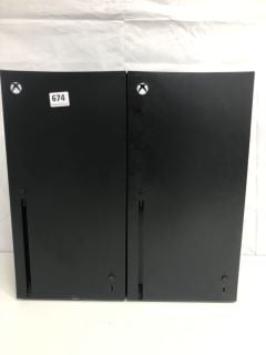 2 X XBOX SERIES X REPLICA MINI FRIDGE THERMOELECTRIC COOLER