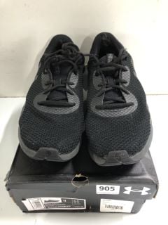 UNDER ARMOR CHARGED COMMIT TR 4 BLACK SHOES - SIZE 10