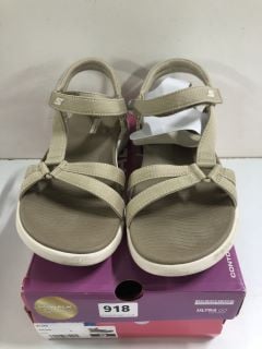 SKECHERS GOGA MAT WOMAN'S BROWN SANDALS - SIZE 6