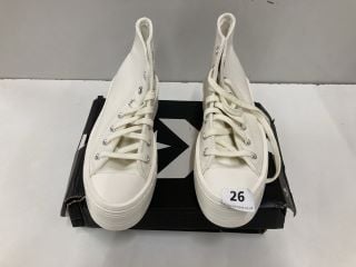 CONVERSE CTAS MODERN LIFT HI SIZE: UK 4