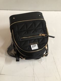 2 X WOMEN'S RIVER ISLAND BAGS