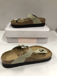 BIRKENSTOCK GIZEH PAP FLEX PLATFORM UK SIZE: 7