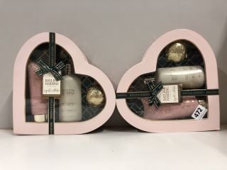 2 X BAYLIS & HARDING ENGLAND SIGNATURE COLLECTION