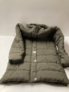 BOOHOO PUFFER COAT IN KHAKI GREEN - SIZE 10