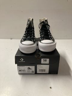 WOMEN'S CONVERSE HIGHTOP TRAINERS IN BLACK/WHITE - SIZE UK 3