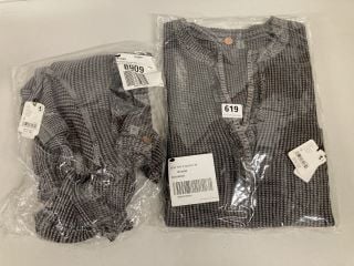 2 X COLT TOP IN DARK GREY - SIZE M - TOTAL RRP £116