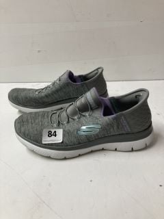 SKECHERS SLIP-IN TRAINERS IN GREY - SIZE UK 5