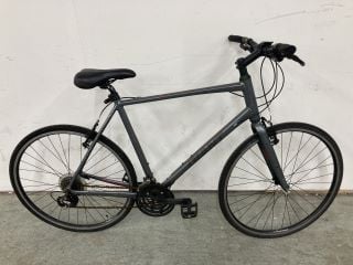 GIANT ESCAPE SILVER FRAME PUSH BICYCLE (VAT ONLY PAYABLE ON BUYERS PREMIUM) (MPSS02604449)