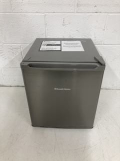 RUSSELL HOBBS TABLETOP LARDER FRIDGE MODEL RHTTLF2E1SS RRP £229