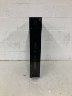 RUSSELL HOBBS WINE COOLER MODEL RHBI7WC1 RRP £250