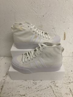 ADIDAS NIZZA PLATFORM MID W SIZE: 7