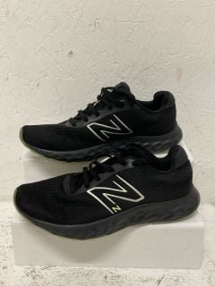 NEW BALANCE 520 COMFORT INSERT TRAINERS SIZE: 9