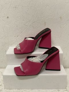 RAID LONDON HIGH HEELS SIZE: 5