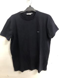 CALVIN KLEIN SLIM FIT T-SHIRT SIZE: XL