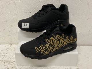 SKECHERS WOMENS UNO GOLDEN HEART BLACK JGOLDCROWN SIZE: 7