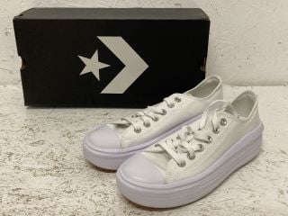 CONVERSE CTAS MOVE OX WOMENS SHOES SIZE: 6