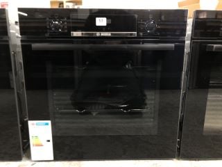 BOSCH BUILT-IN SINGLE OVEN MODEL: HBS534BB0B - RRP.£399 (EX-DISPLAY)