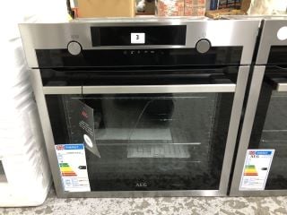 AEG BUILT-IN SINGLE OVEN MODEL: BCE556060M - RRP.£700 (EX-DISPLAY)