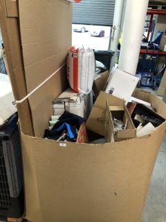 PALLET OF ITEMS INC FOOTBALL TRADING CARDS