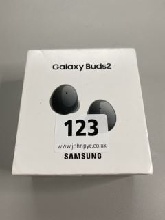 SAMSUNG GALAXY BUDS 2 (SEALED)