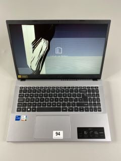 ACER ASPIRE 315-59 512GB LAPTOP IN PURE SILVER. (WITH BOX & CHARGER). INTEL CORE I5-1235U, 16GB RAM,   [JPTN41833]