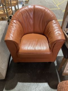 TERACOTTA LEATHER ARMCHAIR