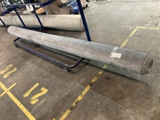 NATURAL GREY CARPET ROLL (DIA 28CM X L 4M)