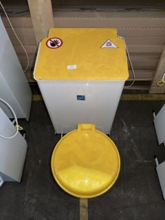 X 2 BIOWASTE/SHARPS MEDICAL BINS