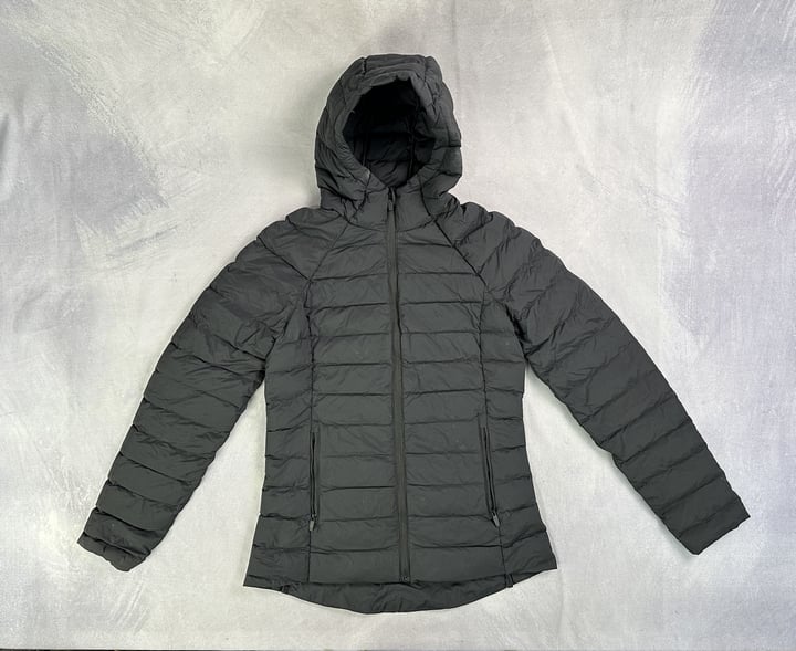 M&S Goodmove Down Jacket With Tags - Size 8 (VAT ONLY PAYABLE ON BUYERS PREMIUM)