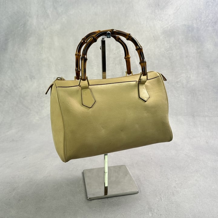 Gucci Vintage Bamboo Bag - 29x25x9cm (Approx)(VAT ONLY PAYABLE ON BUYERS PREMIUM)