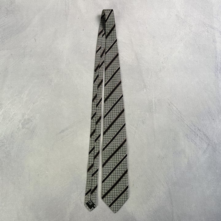 Gucci Vintage Silk Neck Tie (VAT ONLY PAYABLE ON BUYERS PREMIUM)