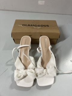 GLAMOROUS LADIES SANDALS - SIZE 8