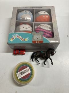 BOX OF CHILDREN'S TOYS TO INC DISNEY 100 SQUISH MALLOWS