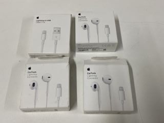 BOX OF APPLE PRODUCTS INC. LIGHTNING RO USB 3 CAMERA ADAPTER