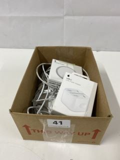 BOX OF APPLE PRODUCTS INC. MAGSAFE CHARGER